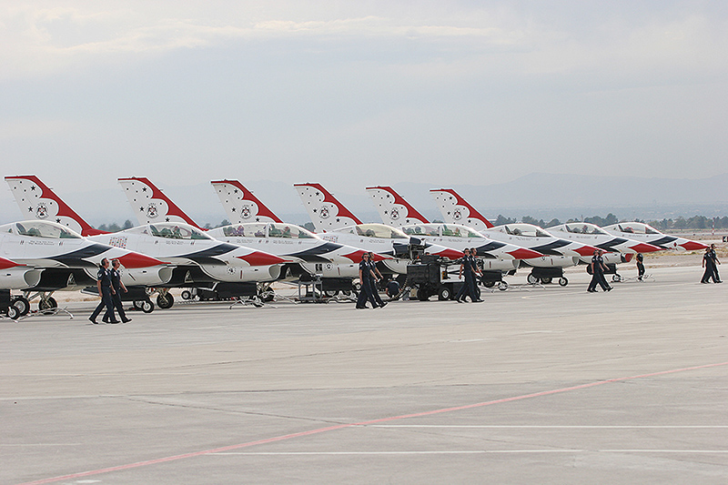 F-16C & D Fighting Falcons, The Thunderbirds, USAF