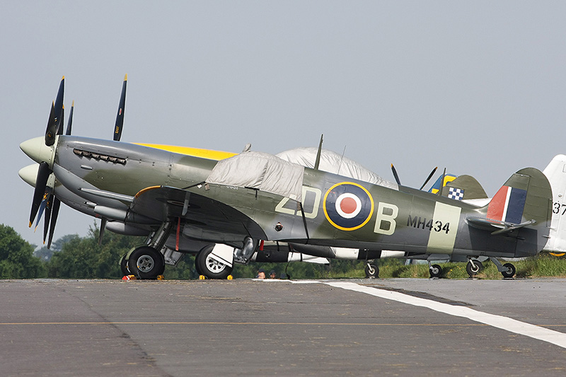 Spitfire LF.IXB, OFMC