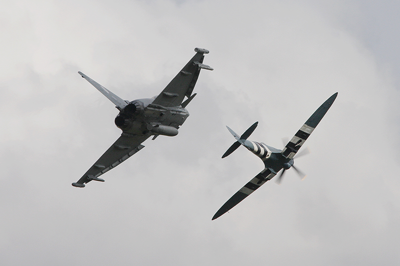 Spitfire PR.XIX, BBMF, RAF<br>Typhoon F.2, 29(R) Sqn, RAF