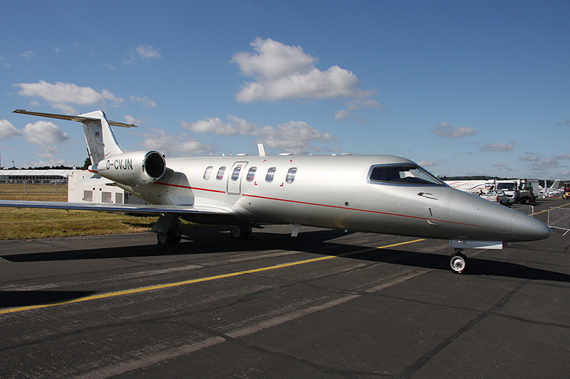 Bombardier Lear Jet 40XR, VistaJet