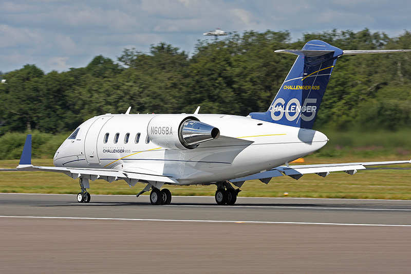 Bombardier Challenger 605