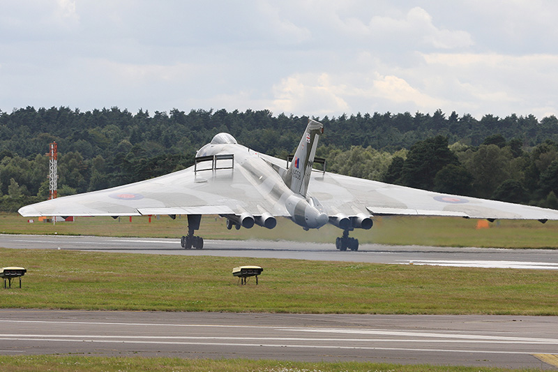 Vulcan B.2