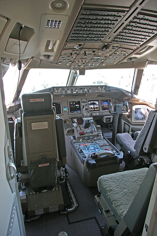 Boeing 777-300ER, Air India