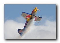 Extra 300L, Red Bull