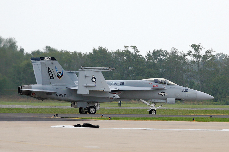 F/A-18E Super Hornet, VFA-136 <i>Knighthawks</i>, USN