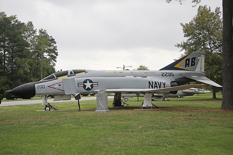 F-4B Phantom II, VF-32 <i>Swordsmen</i>, USN