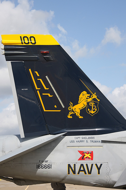 F/A-18F Super Hornet, VFA-32 <i>Swordsmen</i>, USN