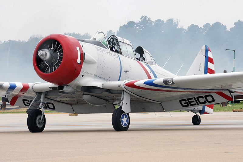 SNJ-2 Texan, <i>Geico Skytypers</i>