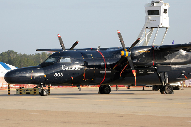 CT-142, 402 Sqn, RCAF