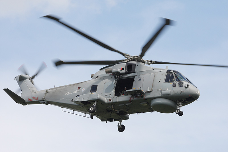 Merlin HM.1, 824NAS, RN