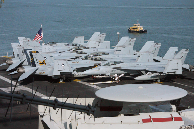 F/A-18E Super Hornet, VFA-31 <i>Tomcatters</i>, USN<br>F/A-18F Super Hornet, VFA-213 <i>Black Lions</i>, USN