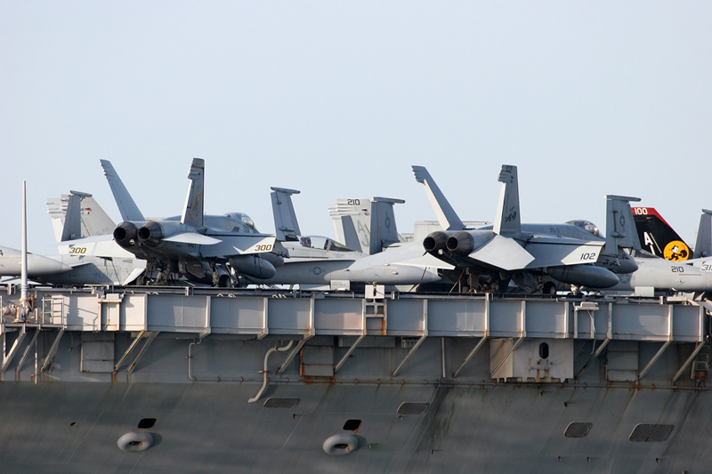 F/A-18C Hornet, VFA-15 <i>Valions</i>, USN<br>F/A-18E Super Hornet, VFA-31 <i>Tomcatters</i>, USN