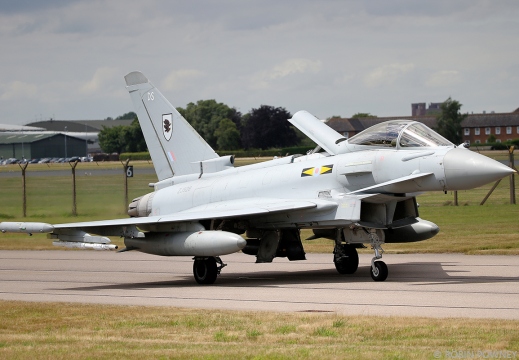 Typhoon FGR4 - ZJ928/DS - XI(F) Sqn