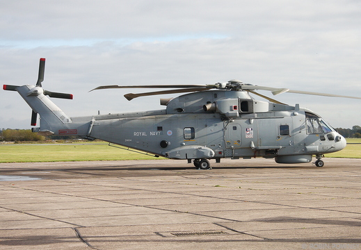 Merlin HM1 - ZH834/86 "Tristan" - 824NAS