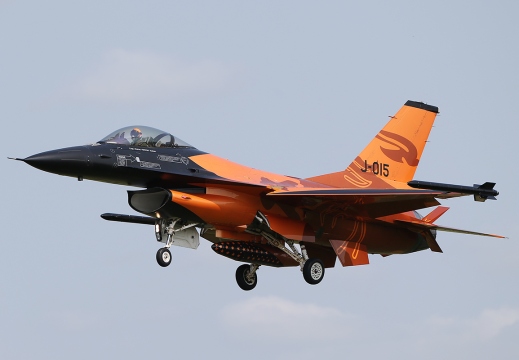 F-16AM Fighting Falcon - J-015 - 312 Sqn - Royal Netherlands Air Force